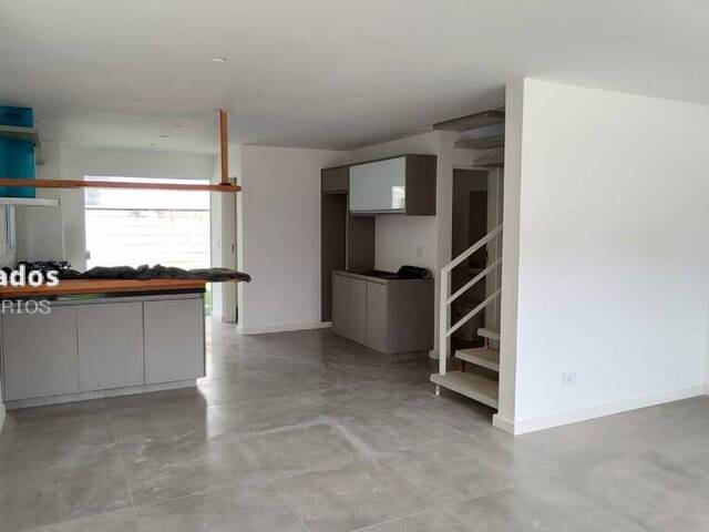 #238 - Casa em condomínio para Locação em Cotia - SP - 3