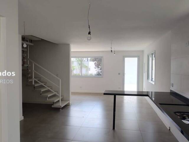 Casa em condomínio para Venda em Cotia - 4