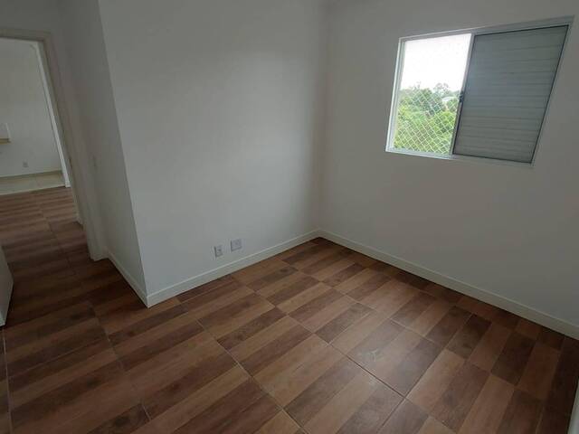 Apartamento para Venda em Cotia - 5
