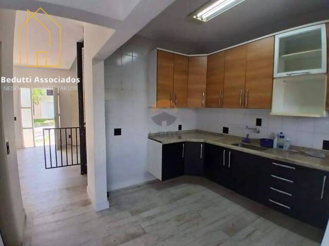 Casa em condomínio para Locação em Cotia - 2