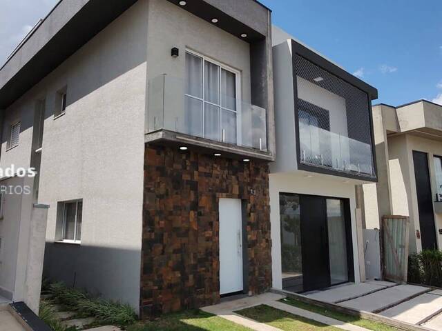 Locação em Jardim Semiramis - Cotia